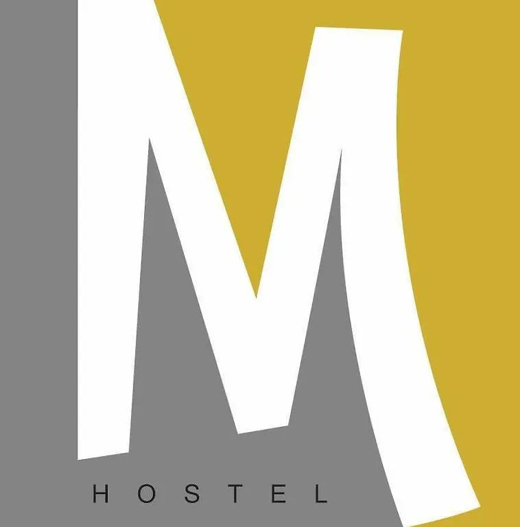 M Hostel Lanta 코란타