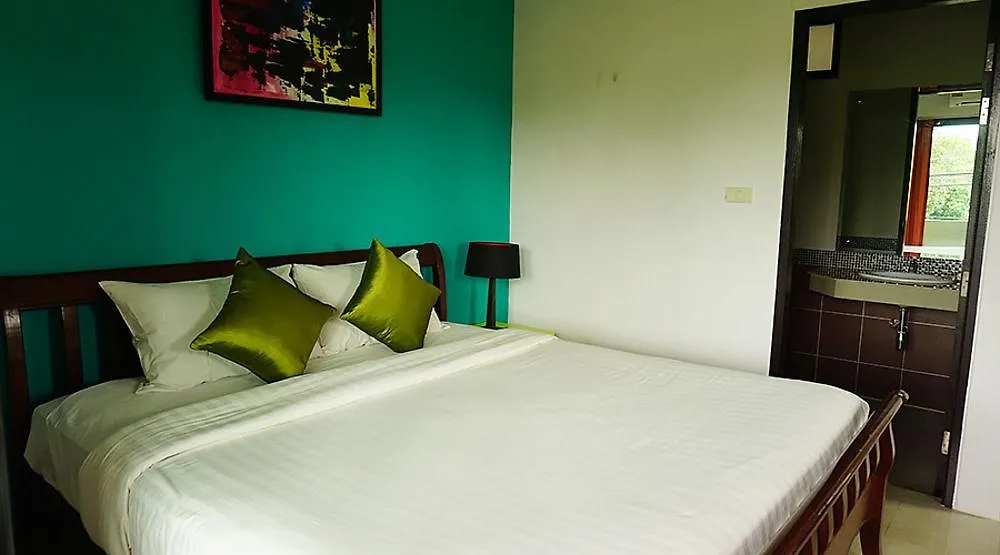 M Hostel Lanta 코란타