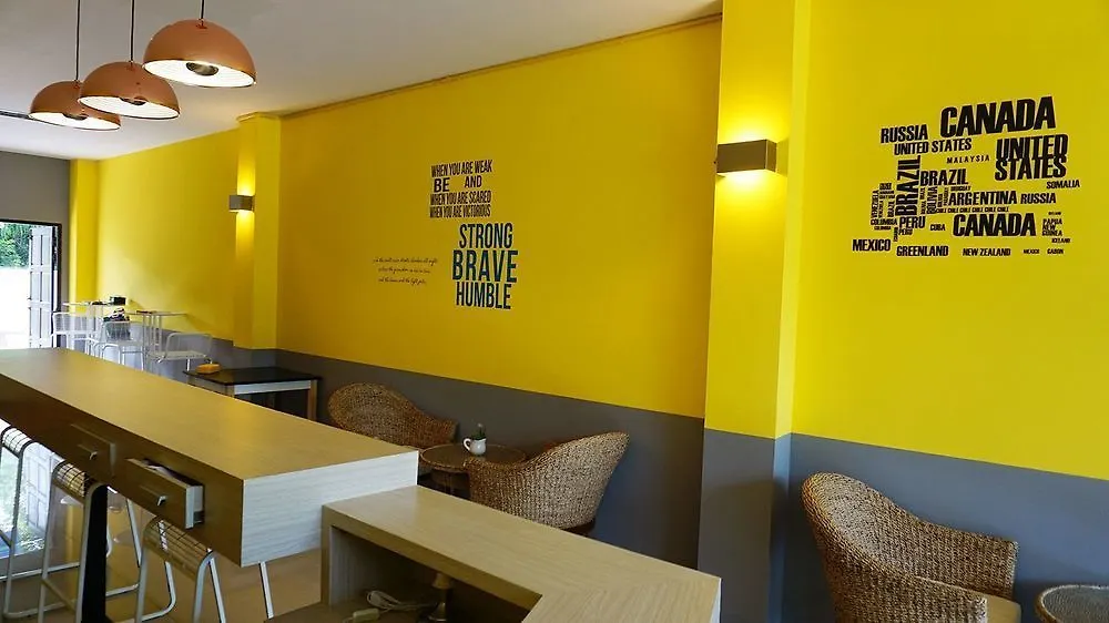 M Hostel Lanta 코란타