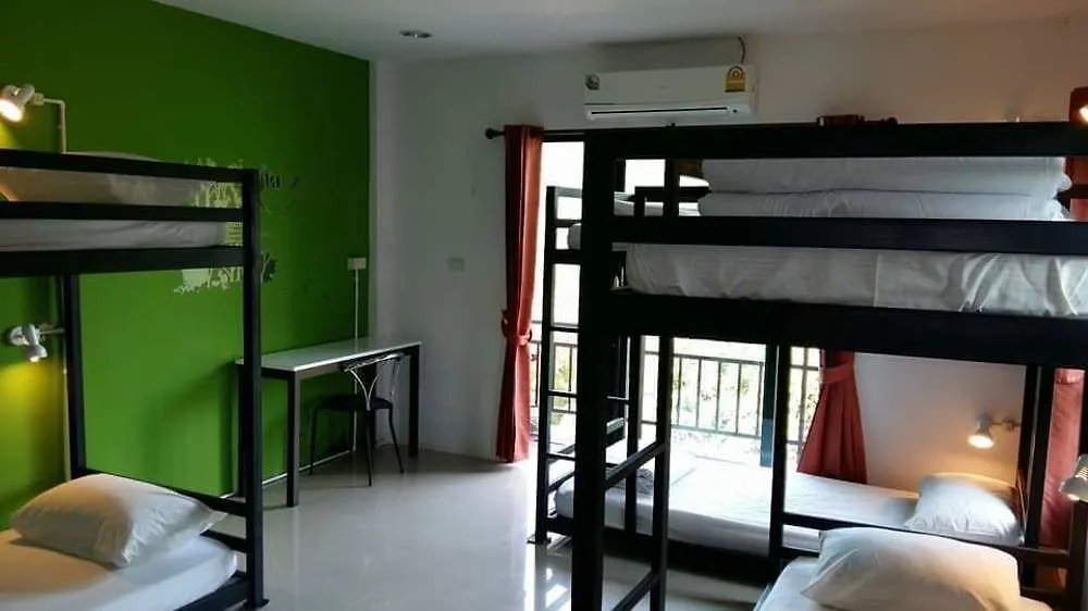 M Hostel Lanta 코란타